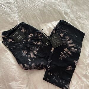 Simply Vera Vera Wang Black Tie-Dye Leggings